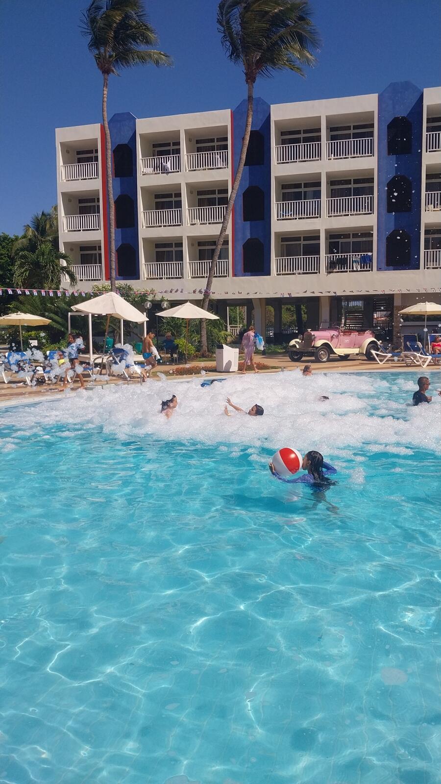 Hotel Club Tropical, Varadero. Desde 83.62€ - Central de Reservas