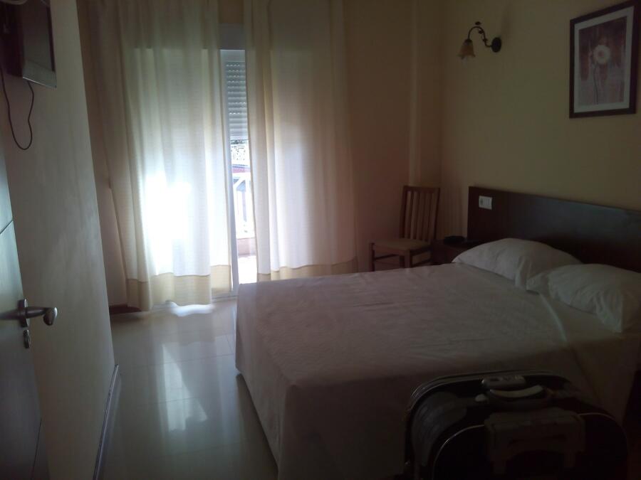 habitacion2Habitación con cama de matrimonio