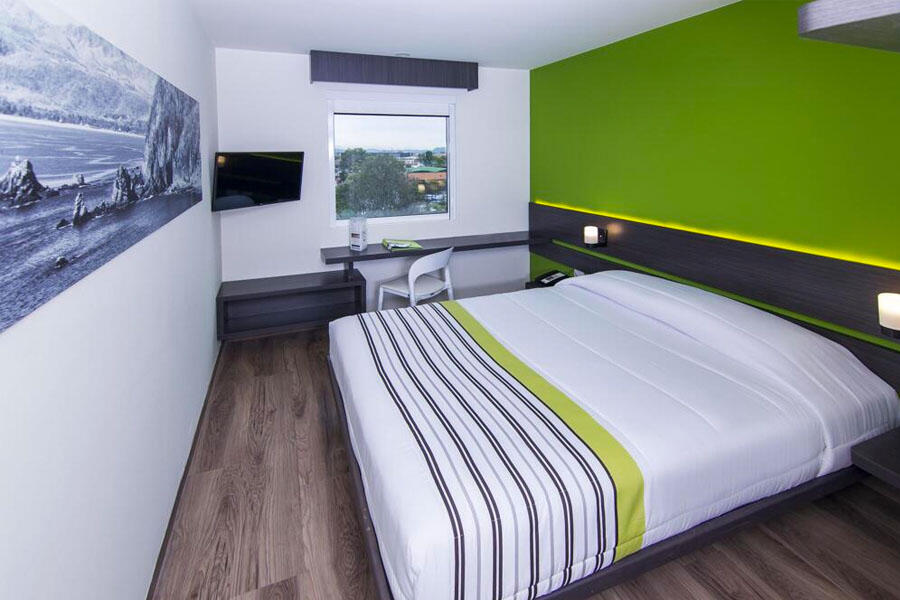 hoteles economicos en bogota