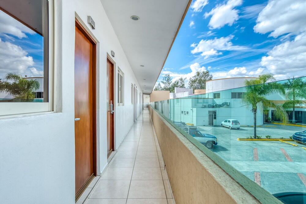 Foto del exterior de Hotel Maioris Guadalajara
