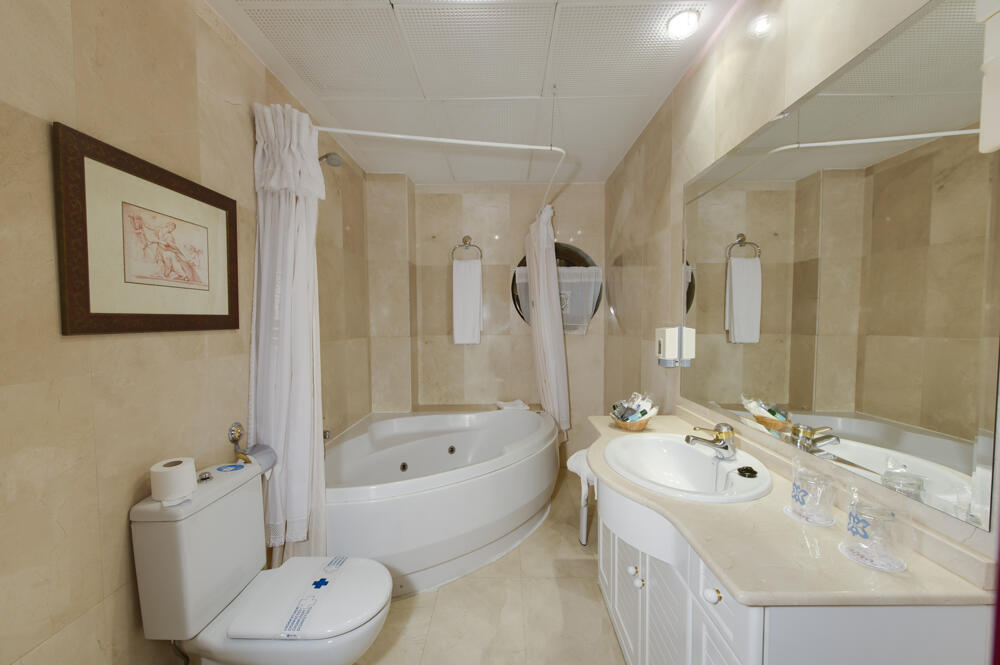 Foto del baño de Hotel Aida