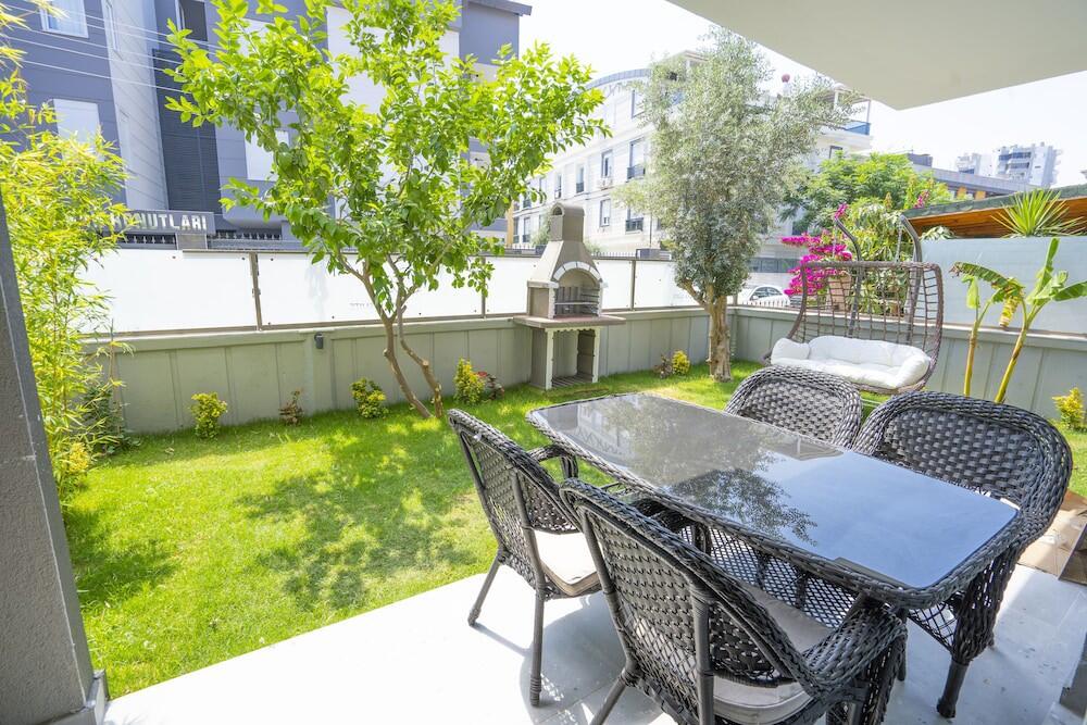 Foto de una habitación de Antalya Suite Hotel &amp;amp; Spa