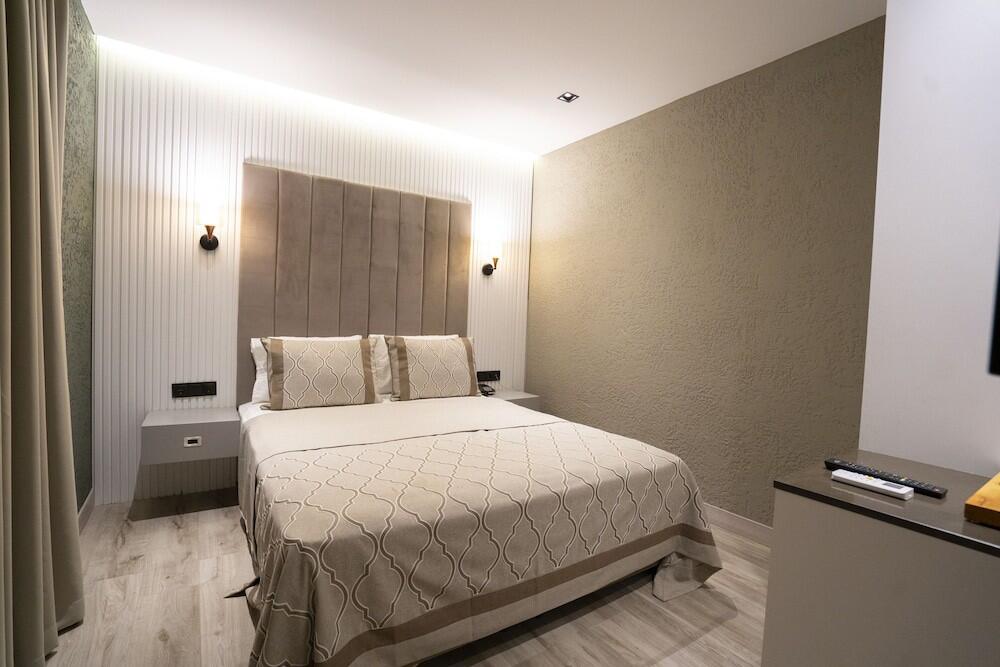 Foto de una habitación de Antalya Suite Hotel &amp;amp; Spa