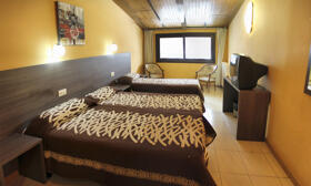 Foto de una habitación de "Hotel City M28"