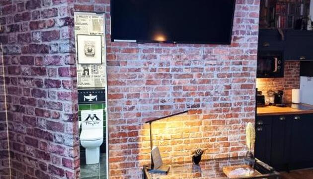 Foto de Ricky Road Guest House - NEW &quot;Wizarding Studio Room&quot; Available to Book Now