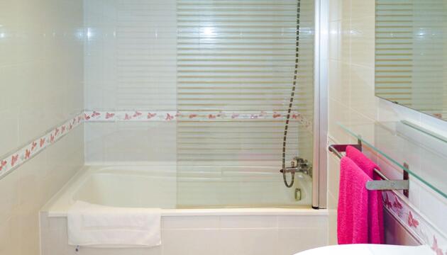 Foto de Casa de 1 habitación en Andratx con piscina y vistas al mar, 55 m², 1 bedroom
