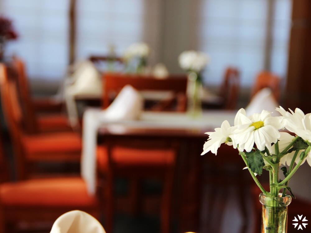 Foto de restauración de Aparthotel Los Girasoles