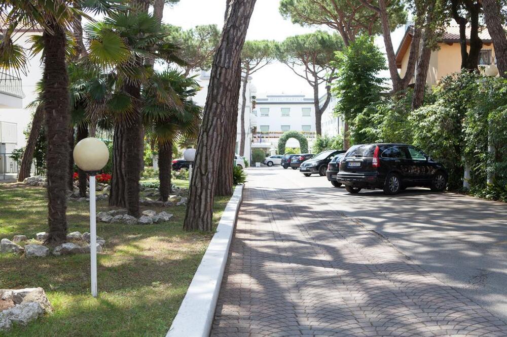 Foto del exterior de Hotel Marina
