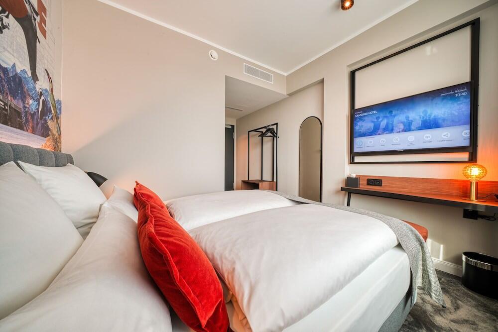 Foto de una habitación de NYCE Hotel Hannover