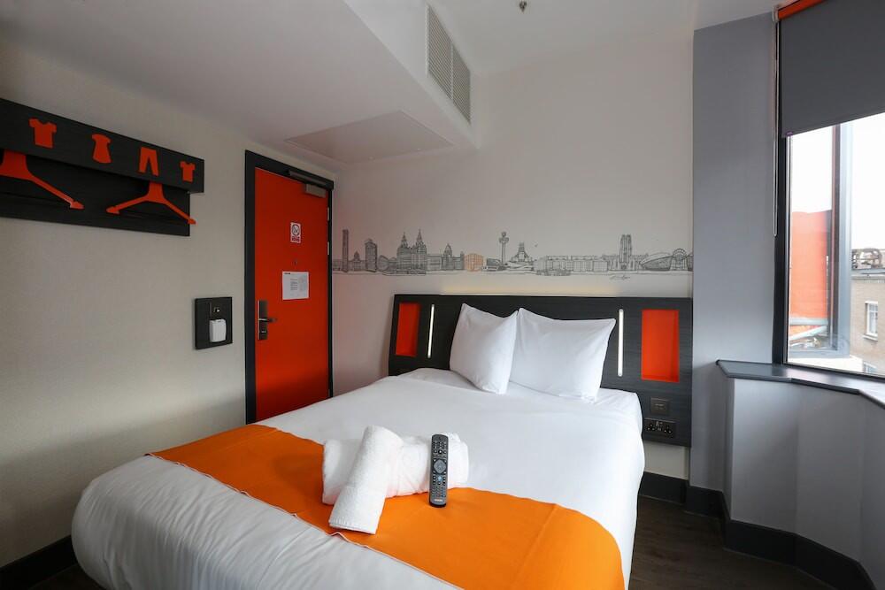 Foto de una habitación de easyHotel Milton Keynes