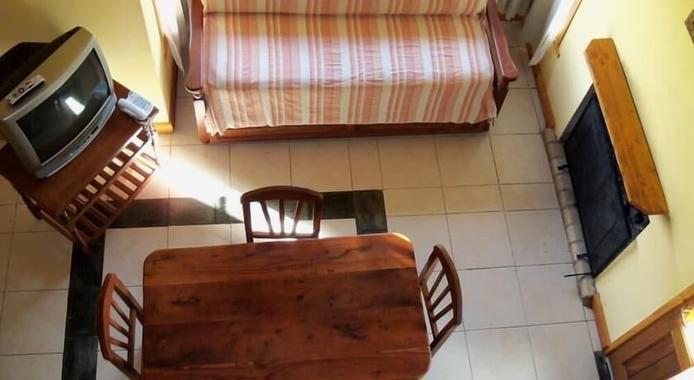 Foto de una habitación de Aparthotel Pinares del Epuyen