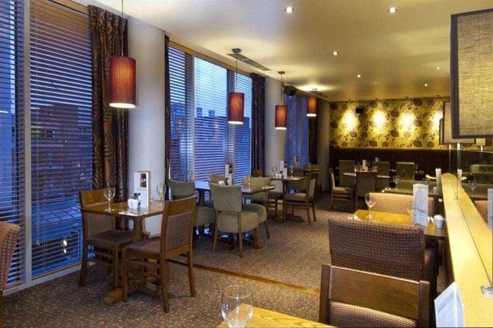 Foto general de Hotel Premier Inn Sheffield City Centre Angel Street