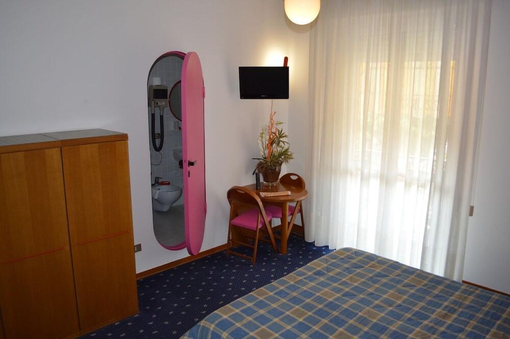 Foto de una habitación de Hotel Azzurra