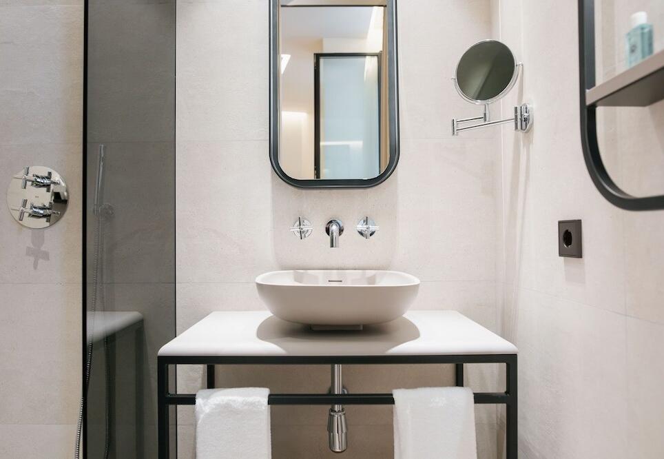 Foto del baño de Hotel MYR Puerta Serranos