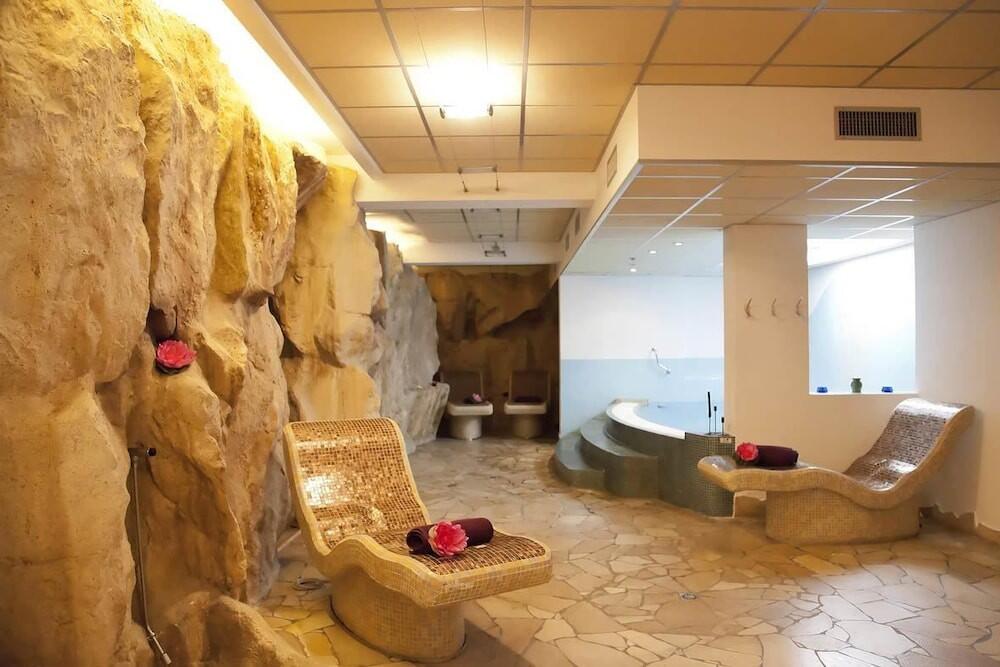 Foto de los servicios de Hotel Tritone Lipari