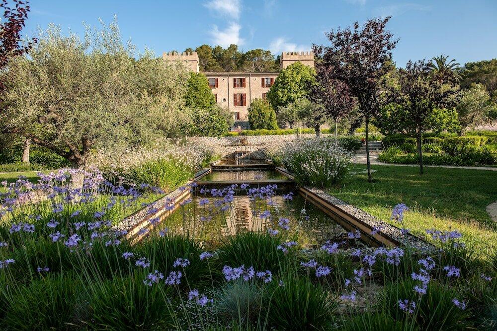 Foto del exterior de Castell Son Claret - The Leading Hotels of the World