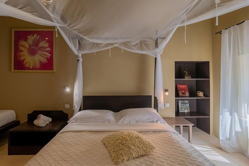 Room – Hostellerie Le Paradou