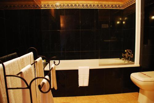 Foto del baño de Hotel Caseta Nova