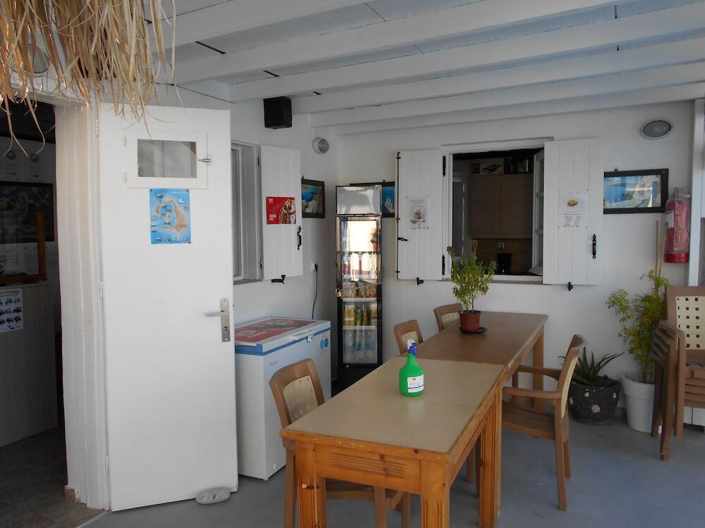 Foto de restauración de Studios Apartments Kapetanios