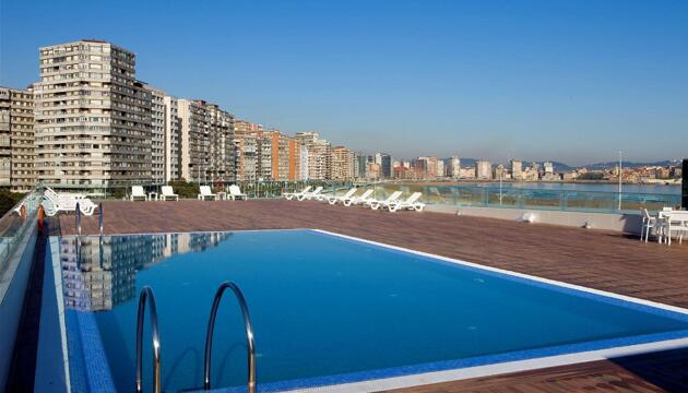 Foto de Hotel NH Gijón
