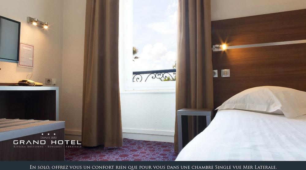 Foto de una habitación de Grand Hôtel Bénodet Abbatiale Riviera Bretonne