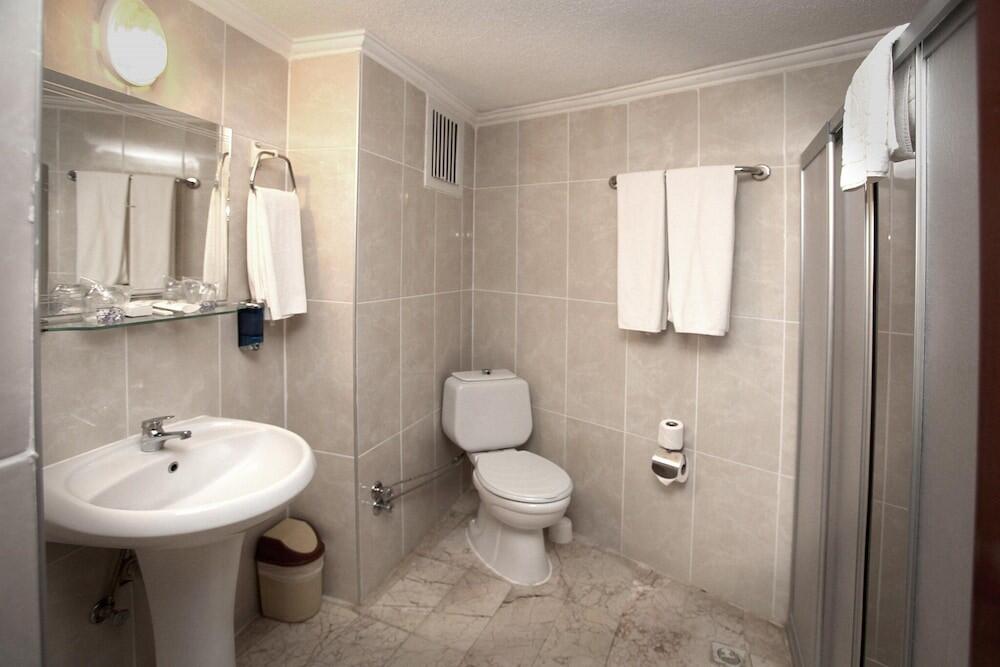Foto del baño de Nazar Beach Hotel
