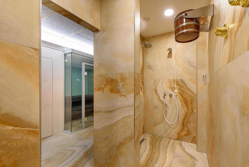 Foto de los servicios de Mercure Hotel Regensburg