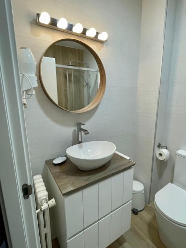 Foto del baño de Hotel La Bilbaina de Vegadeo