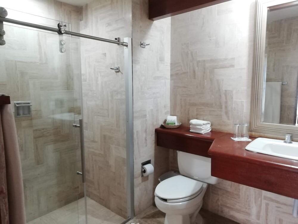 Foto del baño de Hotel Suites Costa Cancun