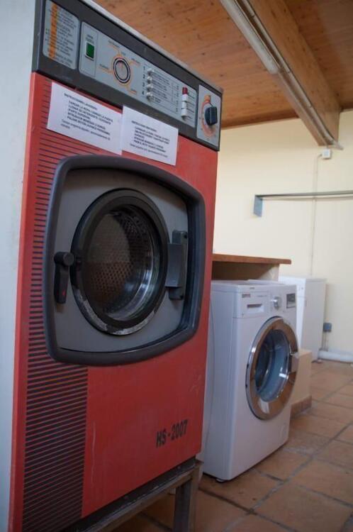 Foto de los servicios de Camping Besalu