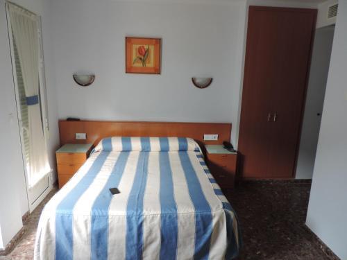 Foto de una habitación de Hotel Costa San Antonio