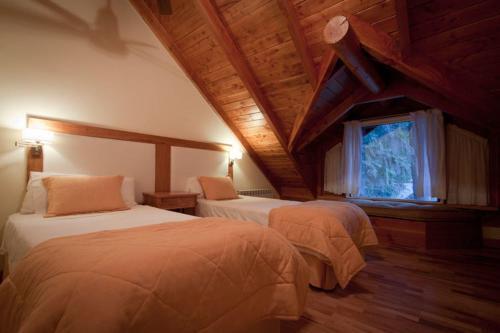 Foto de una habitación de Costa Serena Apart Cabañas &amp;amp; Spa