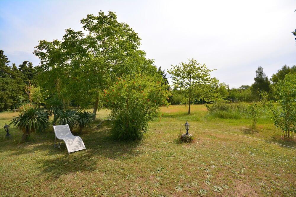 Foto del entorno de Bed-and-Breakfast Ancien Mas Du Moulin