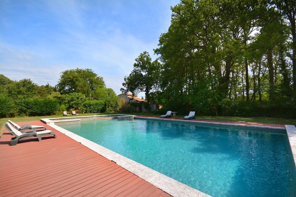 Foto de los servicios de Bed-and-Breakfast Ancien Mas Du Moulin