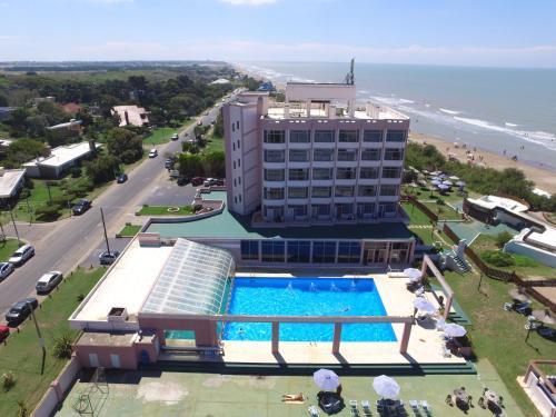 Foto del exterior de Hotel Golf Internacional