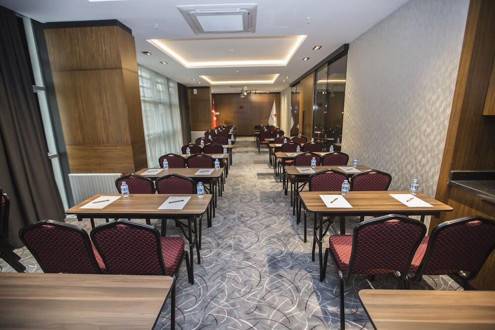 Foto general de Honour Hotel