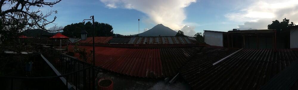 Foto del exterior de Hotel Dionisio Inn