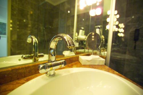 Foto del baño de Kurpark-Hotel