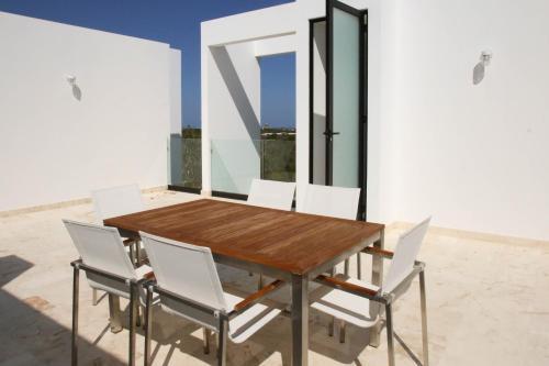 Foto de restauración de Aparthotel Anah Suites Tulum by Sunest