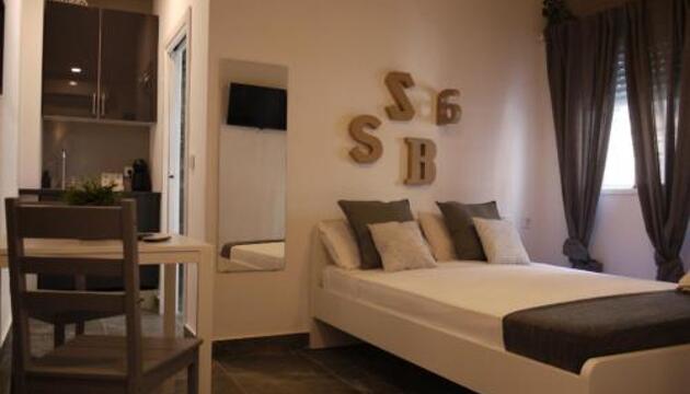 Foto de Hostal Cozy Rooms - BAÑERA HIDROMASAJE