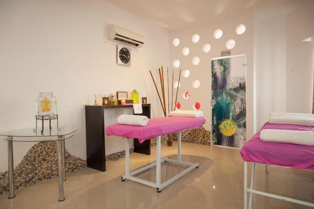 Foto general de Paraiso Hotel Estudios