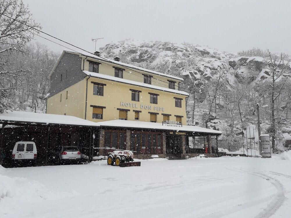 Foto del exterior de Hotel Don Pepe Lago de Sanabria