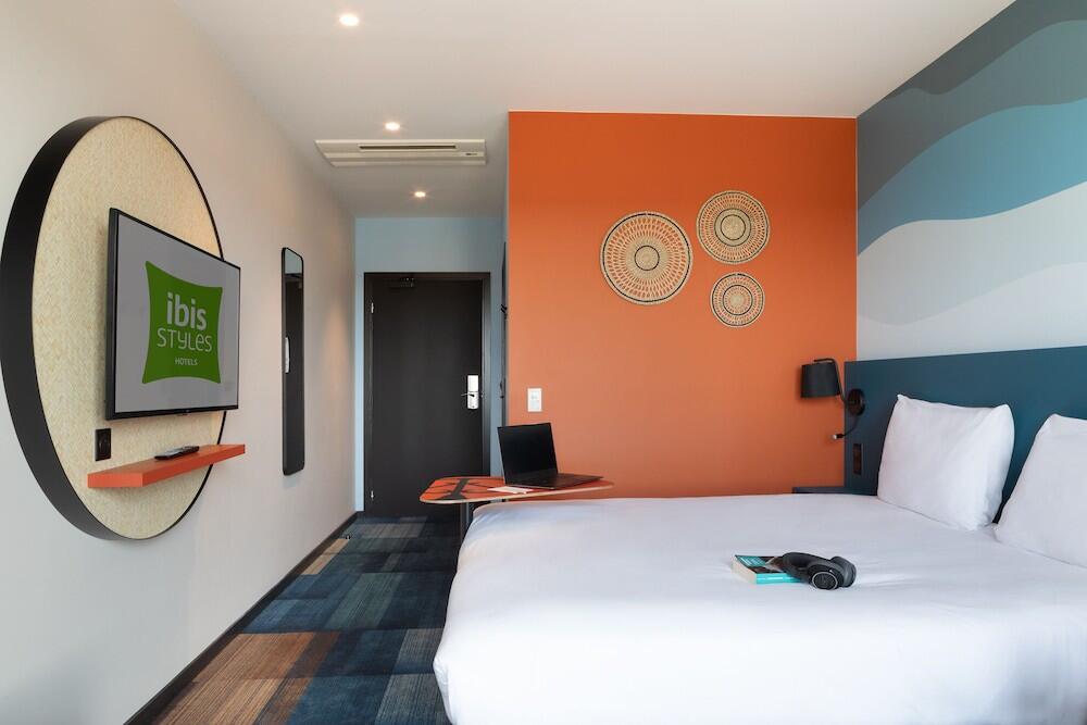 Foto de una habitación de Hotel Ibis Styles Miramas - Provence