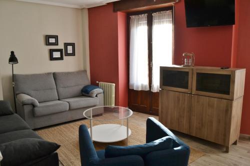 Foto de una habitación de Tres Puentes Anguiano Apartamentos &amp;amp; Habitaciones