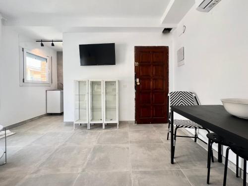 Foto de una habitación de Aparthotel GOLDEN COAST CALAFELL 2