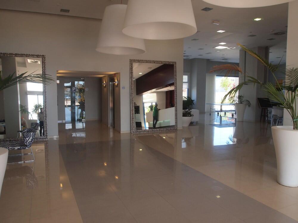 Foto de las zonas nobles de Apartamentos Europa House Sun Beach