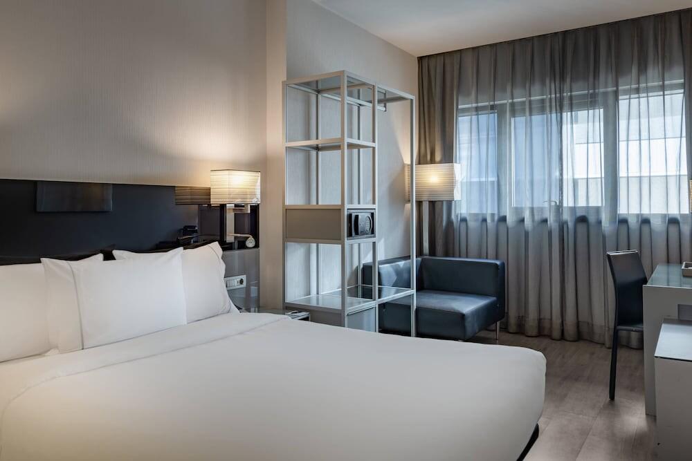 Foto de una habitación de AC Hotel Atocha by Marriott