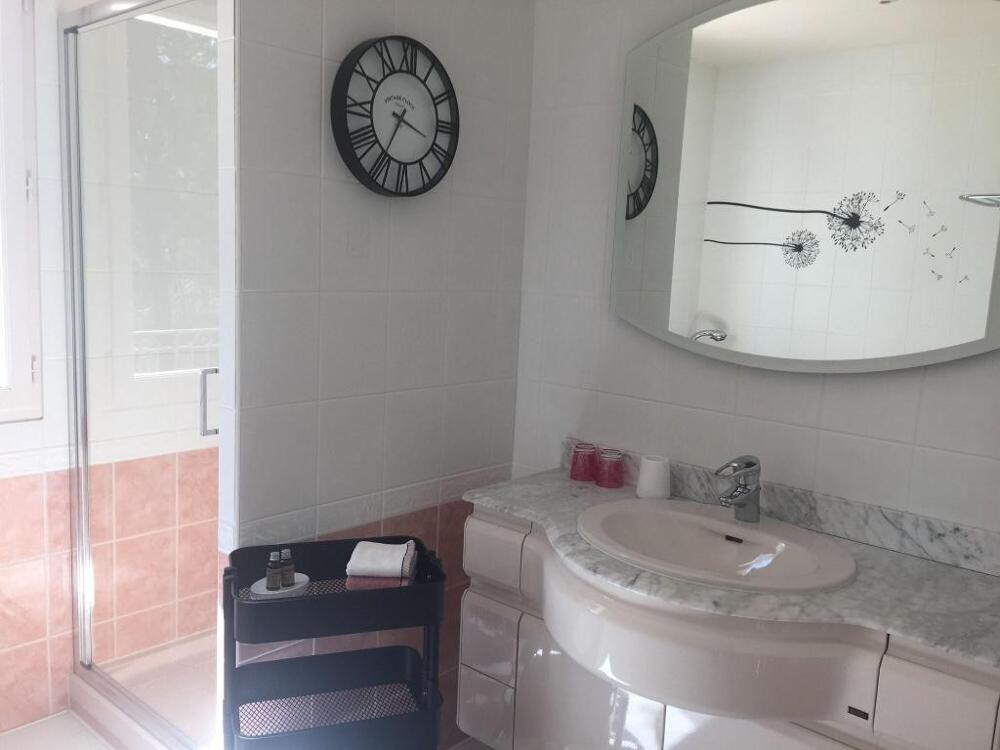 Foto del baño de Bed-and-Breakfast Une Pause en Provence