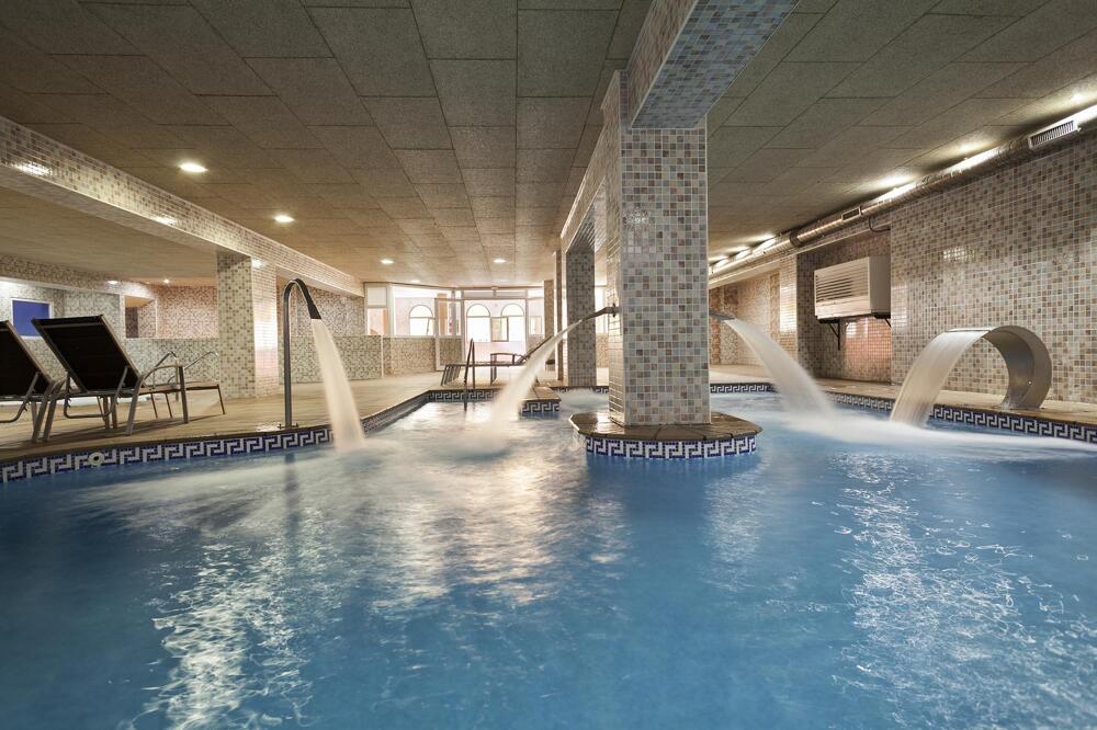 Foto de los servicios de Best Alcazar Hotel &amp;amp; Apartamentos
