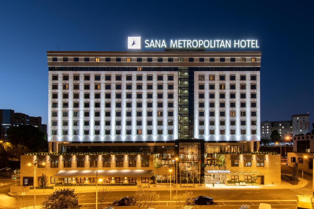 Foto del exterior de SANA Metropolitan Hotel